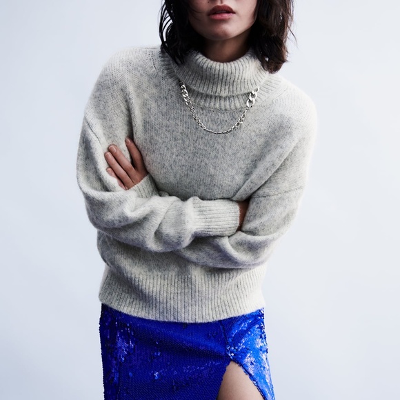 NWT - HIGH NECK KNIT SWEATER - M - Picture 3 of 6